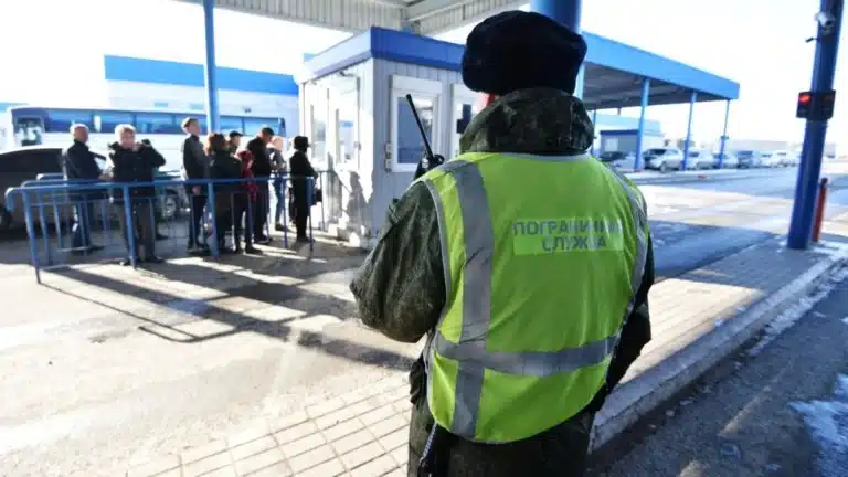 Қазақстан шекара бойындағы өткізу бекеттерін жаңалап жатыр