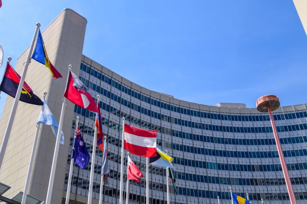 Иран требует экстренного заседания Совбеза ООН из-за ударов США