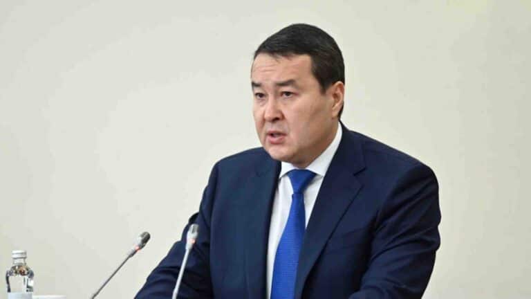 Ұлттық компаниялардың топ-менеджерлері артығымен алған сыйақы қазынаға қайта ма