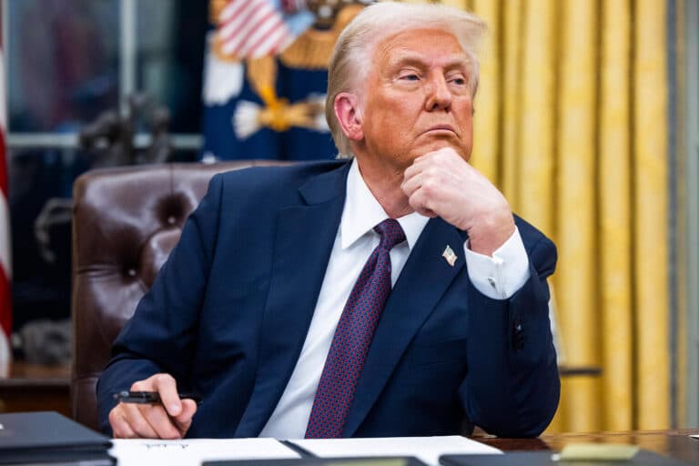Трамп проведет совещание в Белом доме по конфликту на Ближнем Востоке