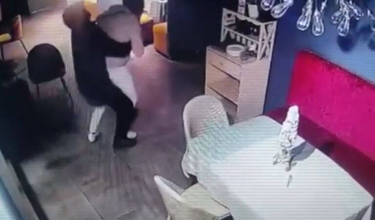 В Алматы охранная фирма держала в страхе бизнес