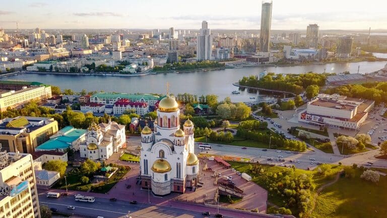 Из Астаны и Алматы в Россию можно добраться за 15-30 тысяч тенге