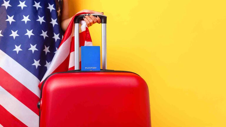 АҚШ-тағы қазақ студенттері: Work and Travel-ге қалай бару керек?
