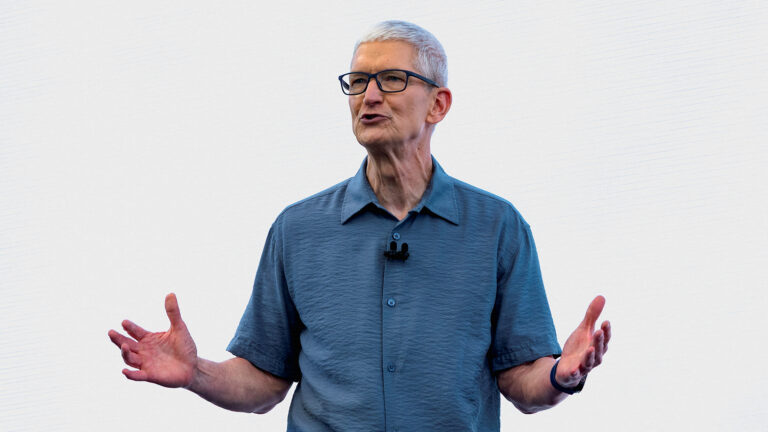 Шесть книг, которые советует глава Apple Тим Кук