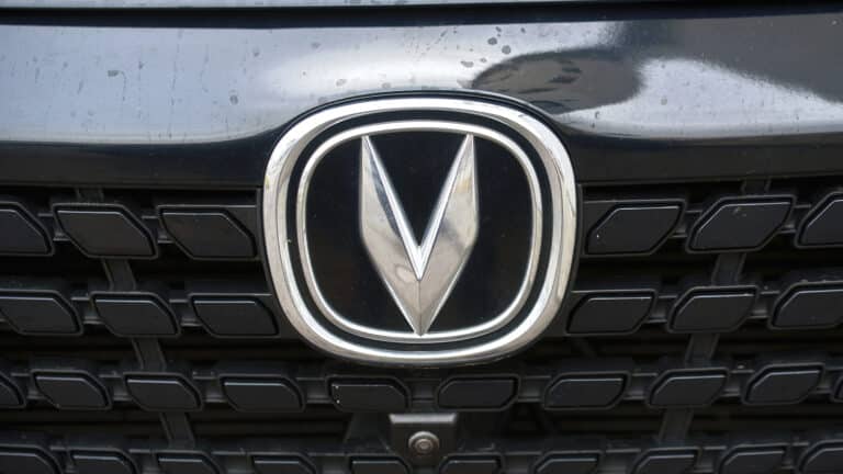 Собранные в Казахстане автомобили Changan будут продавать в России