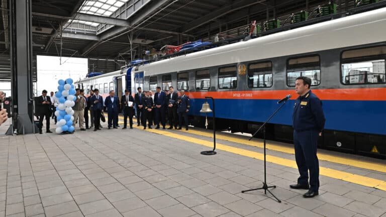 КТЖ запустил электропоезд Burabay Express из Астаны в Боровое