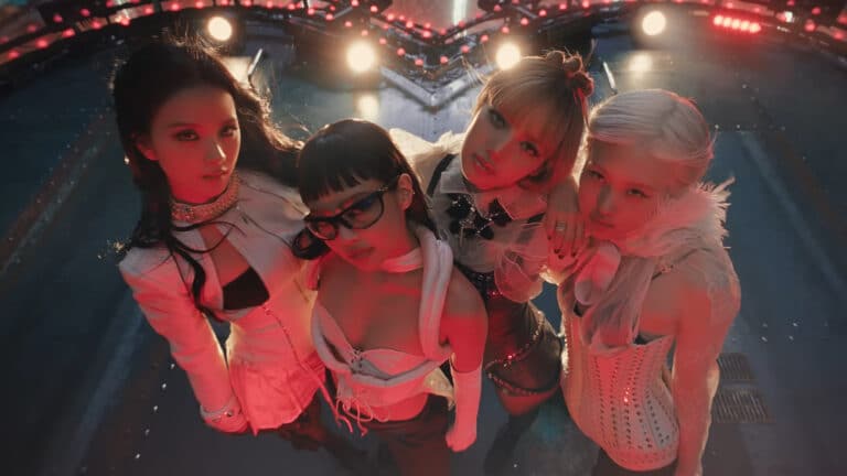 Blackpink выпустили клип на песню Jump