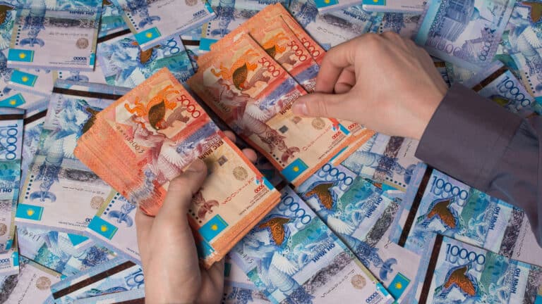 Почти 19 миллиардов тенге могут вернуть дольщикам в Казахстане