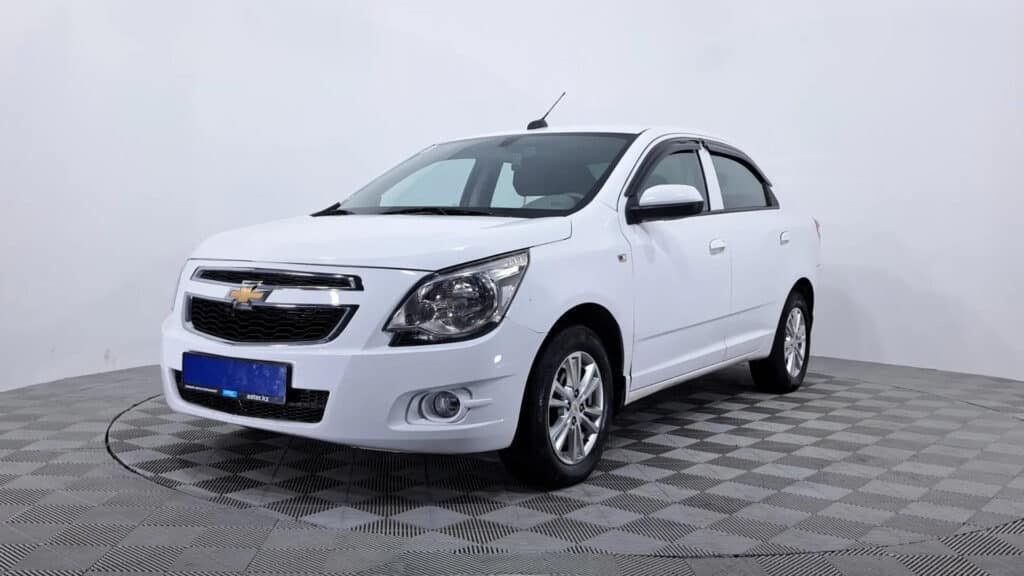 Chevrolet Cobalt в Казахстане подешевел за неделю на 1,7 млн тенге