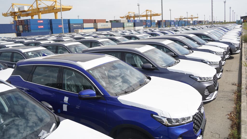 Дилер рассказал, как самостоятельно купить машину в Хоргосе