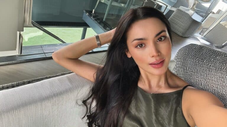 Акбота Сейтмагамбет кардинально сменила имидж
