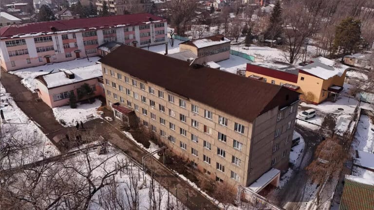 Детей из алматинского детдома №1 все-таки переселят в Конаев