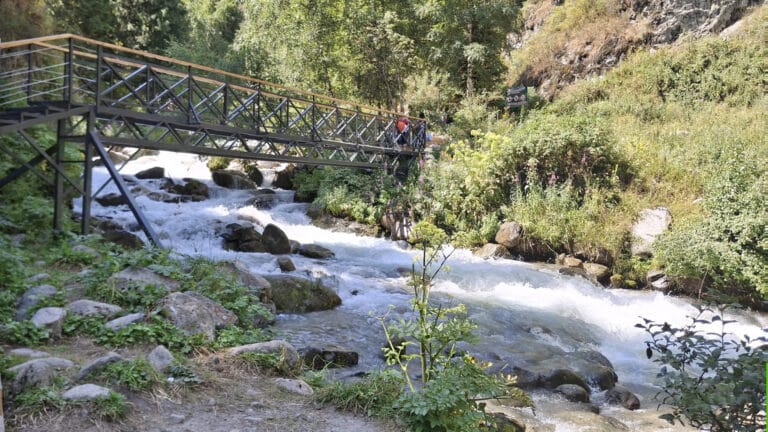 Alma-Arasan Gorge partially reopens with more safety and comfort