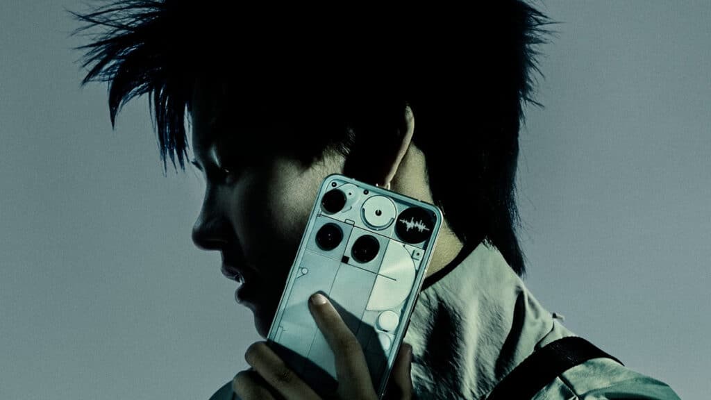 Nothing представила Phone (3) и первые накладные наушники Headphone (1)