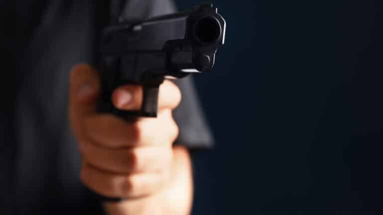Четверо мужчин получили огнестрельные ранения в Жамбылской области