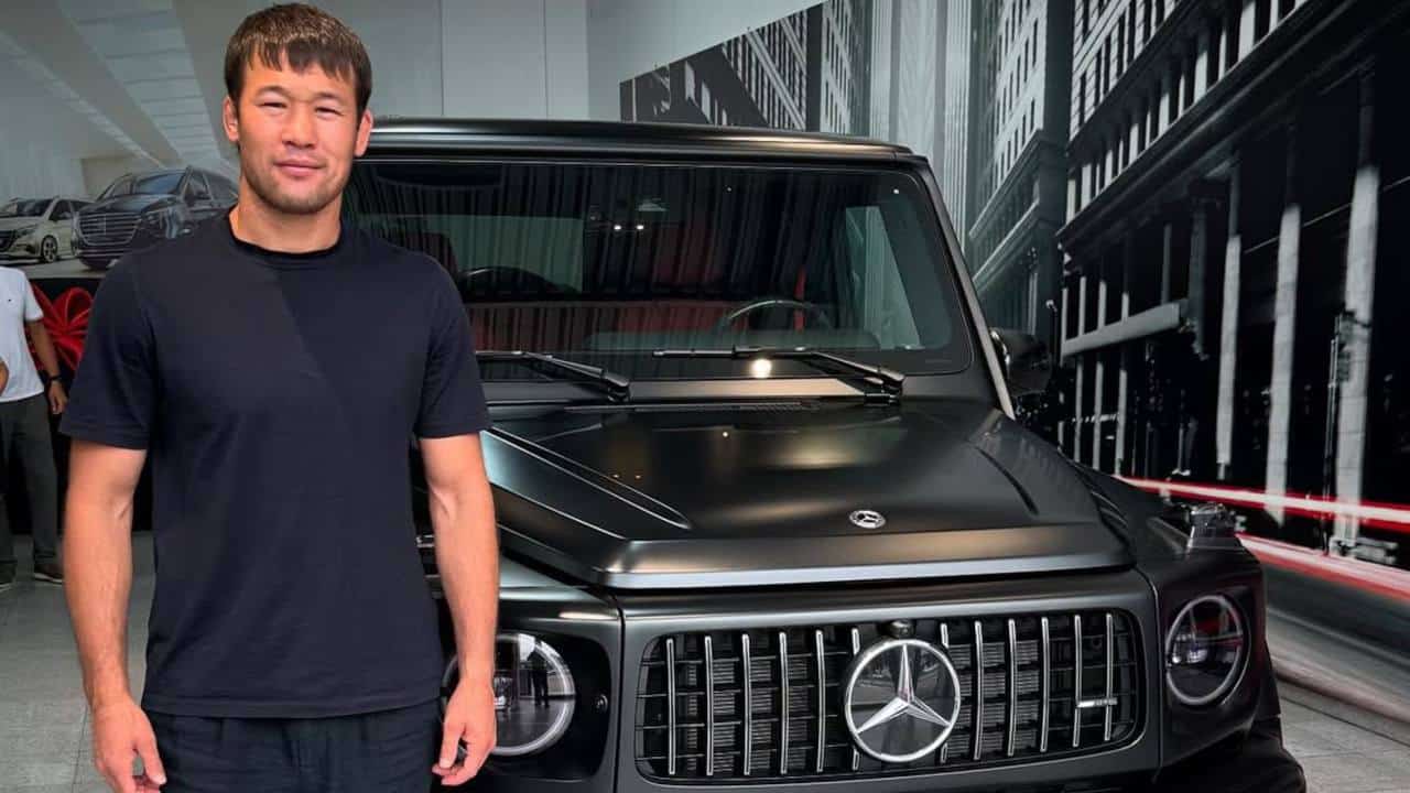 Шавкат Рахмонов өзіне қымбат сыйлық жасады қуантты