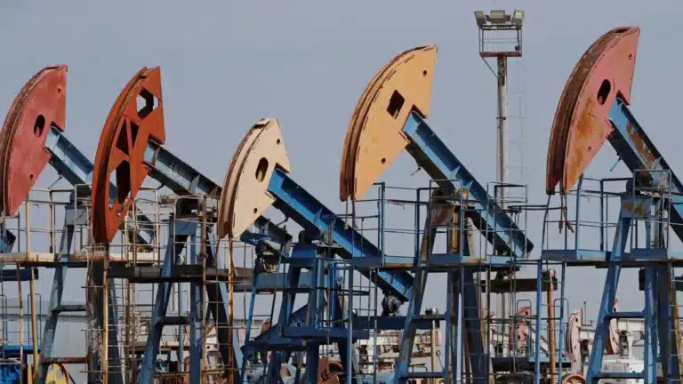 США сократили прогноз по росту добычи нефти в 2025 году