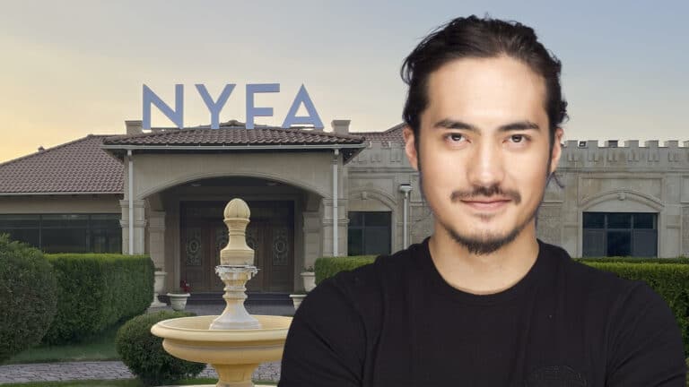 Санжар Мади подарил 50 тысяч долларов на стипендии студентов NYFA в Каскелене
