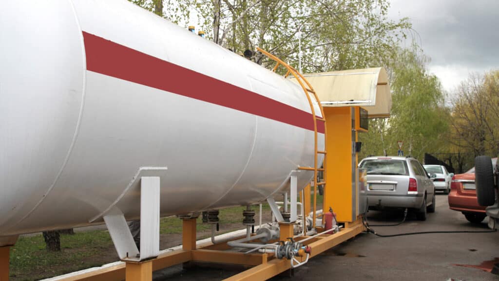 Минэнерго предложило поднять цены на автогаз второй раз в этом году