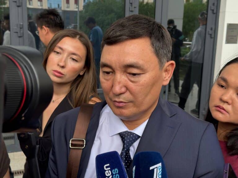 «Жылаған жоқ»: адвокат Перизат Қайраттың үкімді қалай қабылдағанын айтты