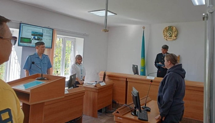 В Акмолинской области бухгалтер деньги детсада тратила на косметолога