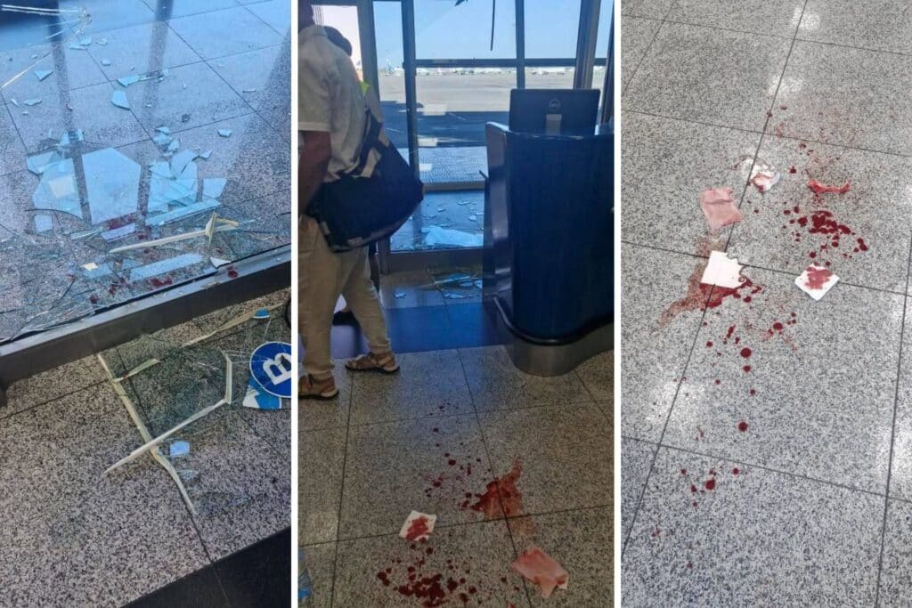 Стекло упало на ребенка в аэропорту Алматы