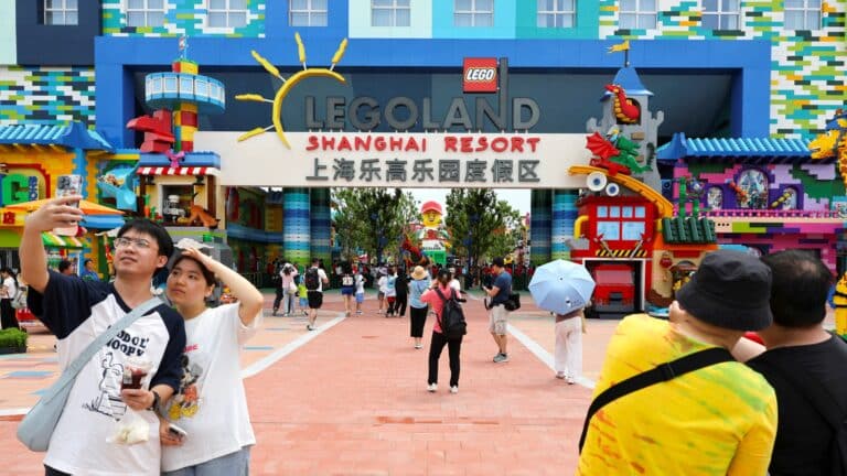 В Шанхае открылся Legoland
