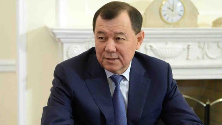 Жамбыл облысының бұрынғы әкімі Кәрім Көкірекбаев 12 жылға сотталды
