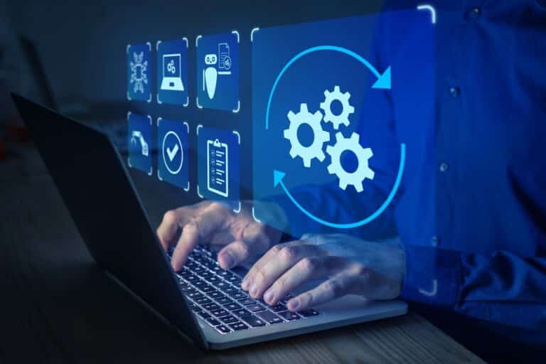 Түлектерге кеңес: IT-дегі код жазуды талап етпейтін мамандықтарға шолу