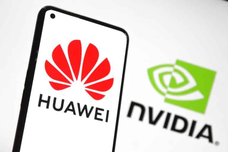 Главное к утру: cделка США и ЕС, Huawei vs Nvidia, ситуация в экономике Китая