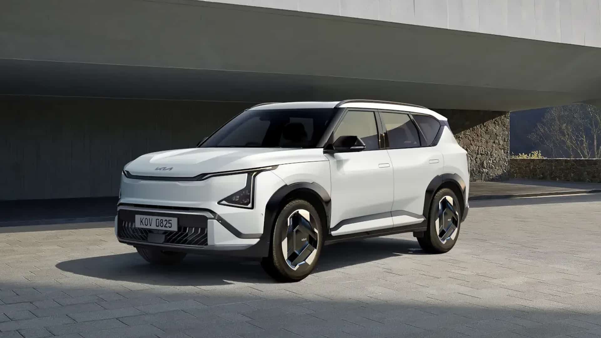 электрокроссовер, электрический кроссовер Kia EV5 GT, новая киа ев5