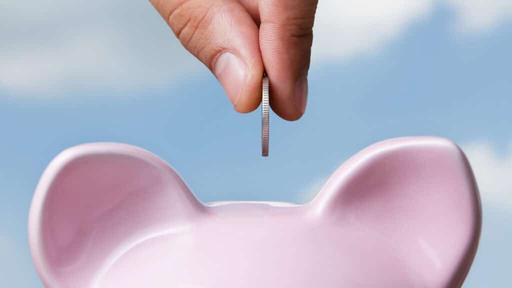 Казахстанцы пополнили свои депозиты на сотни миллиардов тенге в июле