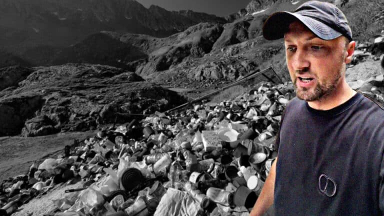 Блогер Зубарев жестко раскритиковал туристов, сорящих в горах Алматы
