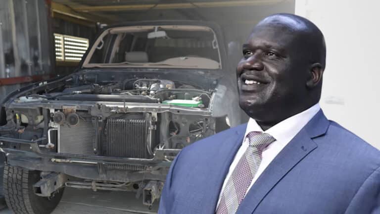 Шакил О'Нил восстановил Toyota Land Cruiser Коби Брайанта и подарил его маме