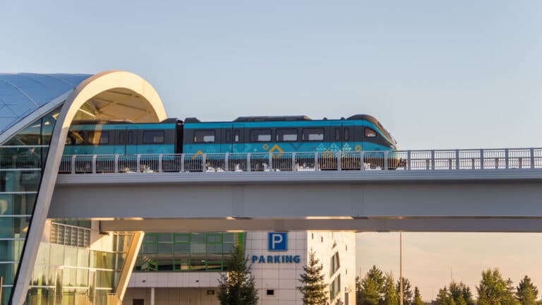 Названия станций LRT утвердили в Астане