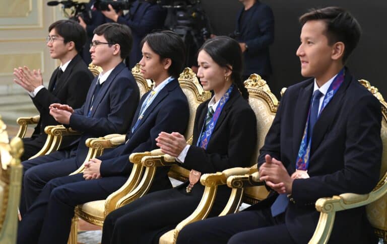2026 жылдан бастап халықаралық олимпиада жеңімпаздары «Болашақпен» оқуға жіберіледі