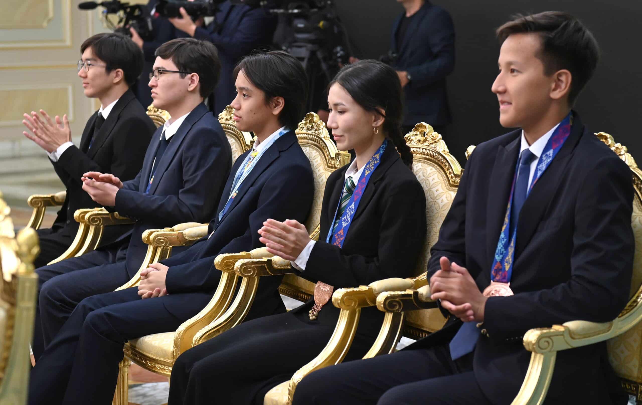 2026 жылдан бастап халықаралық олимпиада жеңімпаздары «Болашақпен» оқуға жіберіледі
