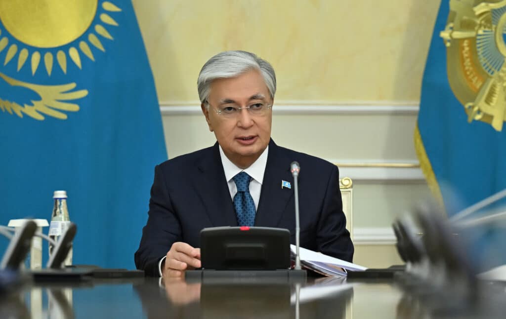 Тоқаев нашақорларға кеңшілік танытып, есірткі саудасына қатаң болу керектігін айтты