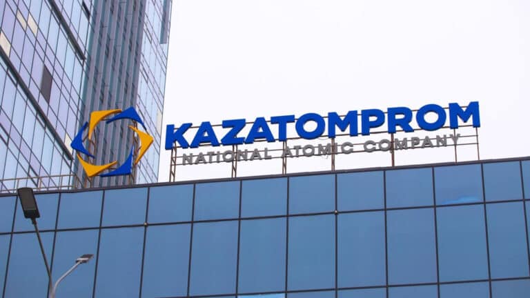 «Казатомпром» сократил прибыль вдвое, несмотря на рост добычи урана