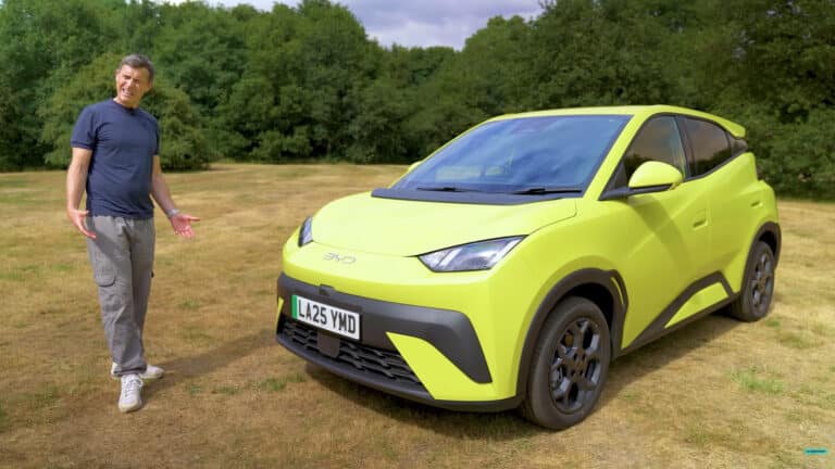 Известный автоблогер протестировал бюджетный хэтчбек BYD Seagull
