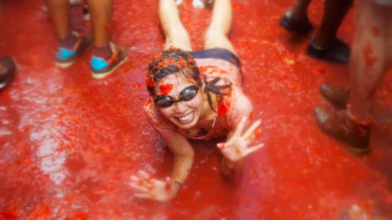 La Tomatina: Spain’s iconic tomato battle paints Buñol red