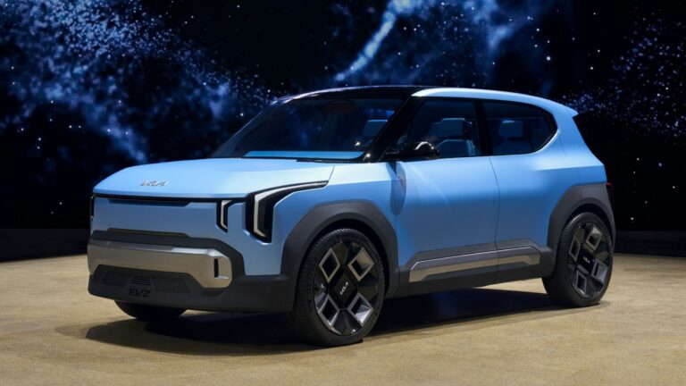 Kia готовит самый маленький электрокроссовер, но с «горячей» версией