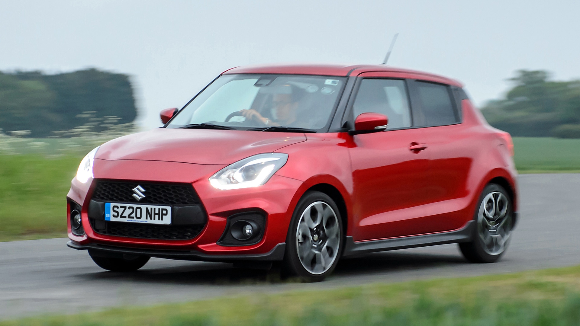 Suzuki Swift, сузуки свифт, экономичные машины