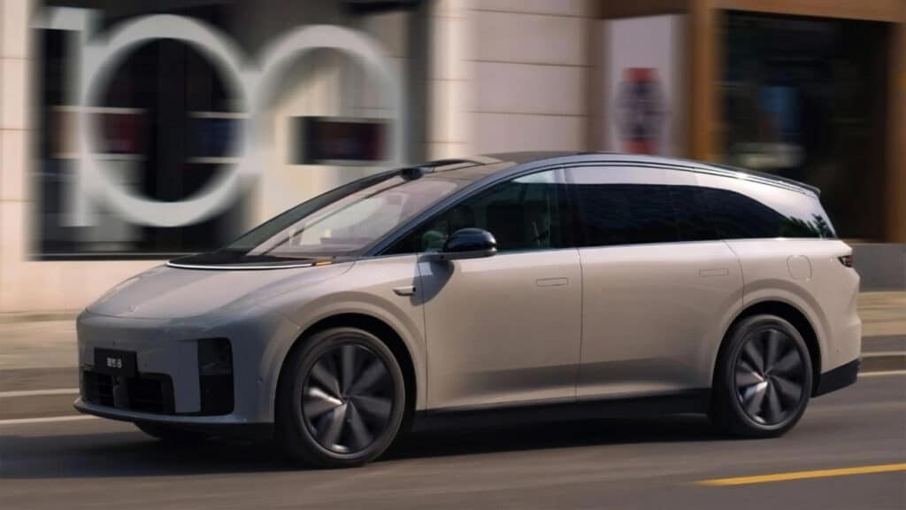 Новый электровэн LiXiang можно купить в Китае за 27,4 млн тенге