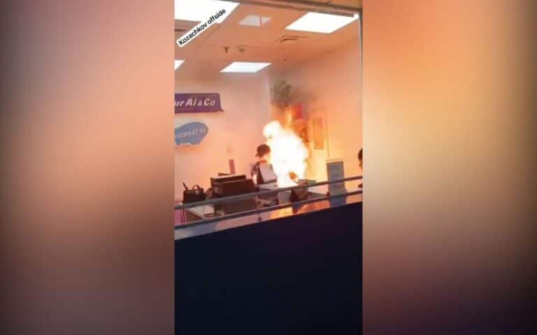 Мужчина поджег себя в аэропорту Алматы