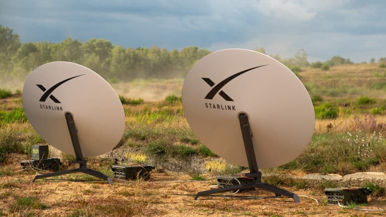 В Минцифры Казахстана рассказали, где узнать цены на терминалы Starlink