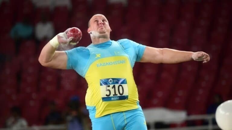 Казахстанец Иван Иванов завоевал бронзу чемпионата Азии по метаниям
