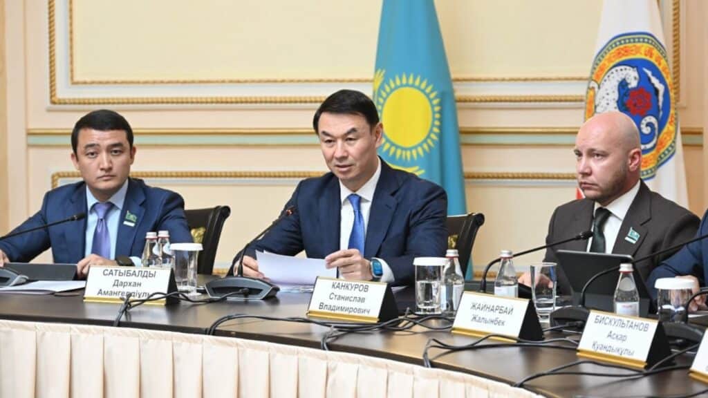 Дархан Сатыбалды Алматының басқару құрылымын өзгертті