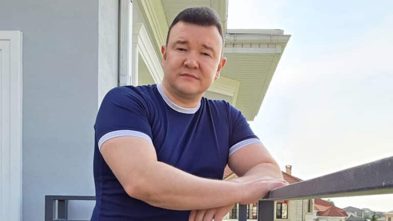 Казахстанский юрист Ержан Есимханов высказался о скандале в мечети