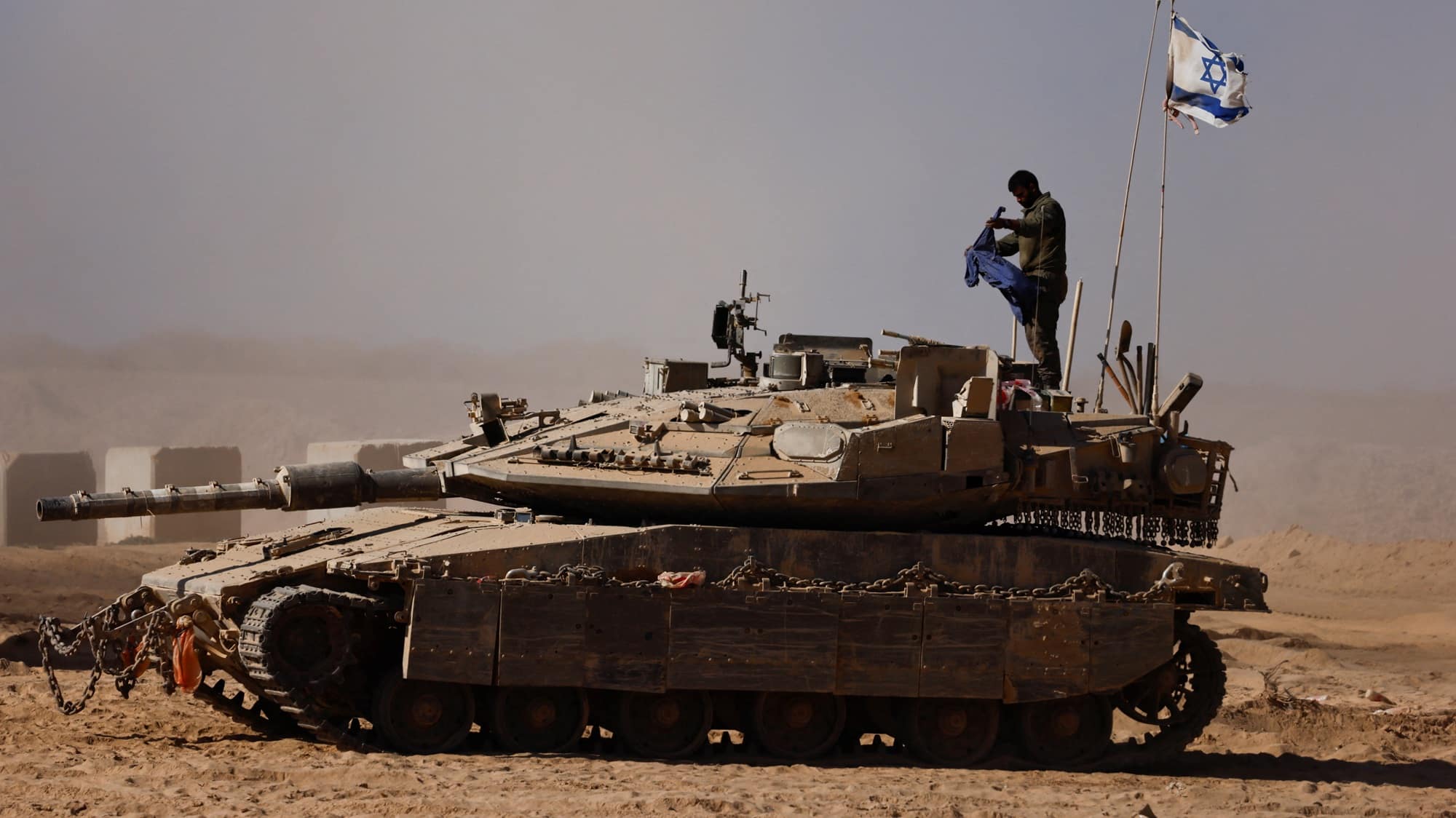 Израиль күштері Газа секторында / фото: REUTERS/Amir Cohen